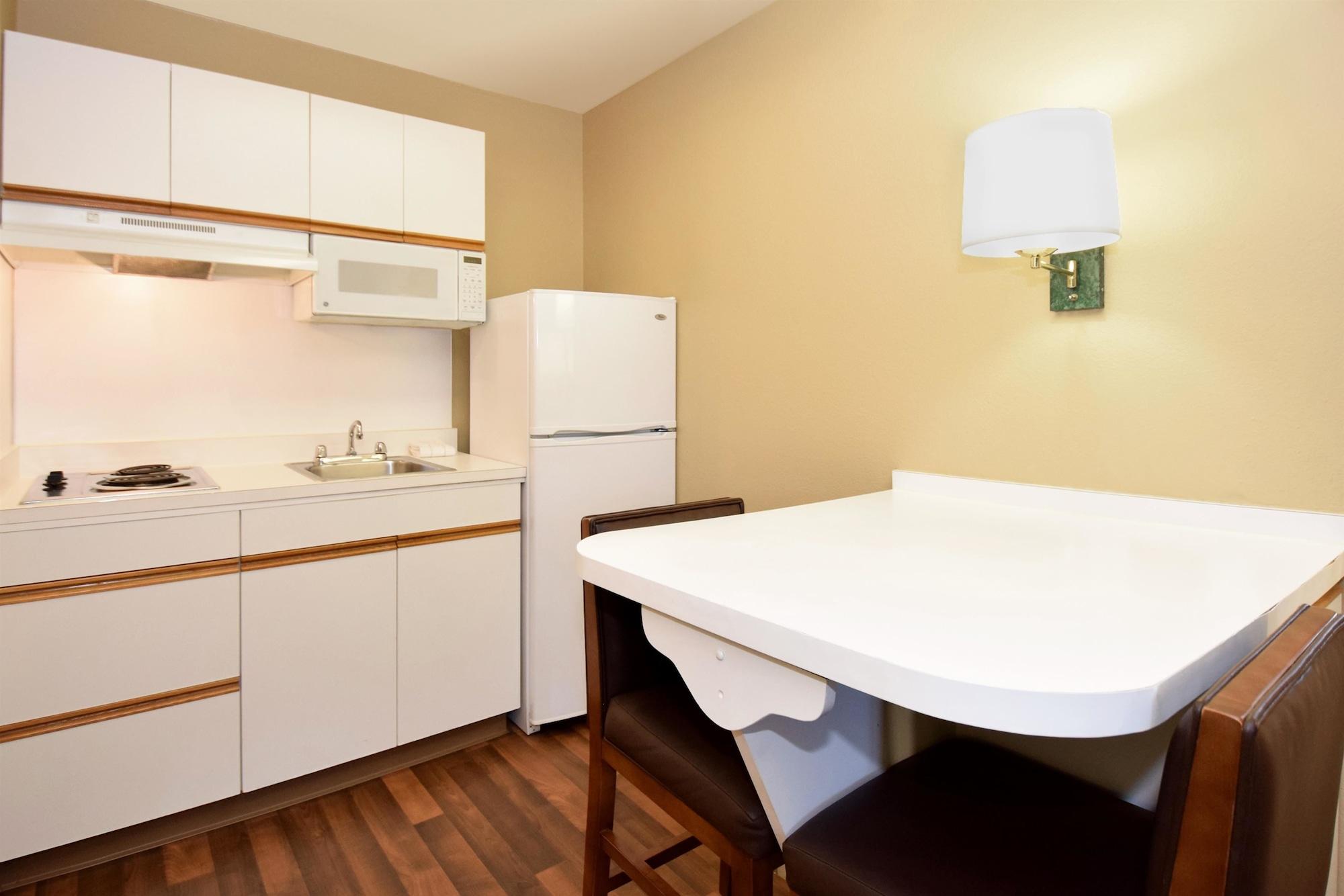 Extended Stay America Suites - Portland - Beaverton Exteriör bild